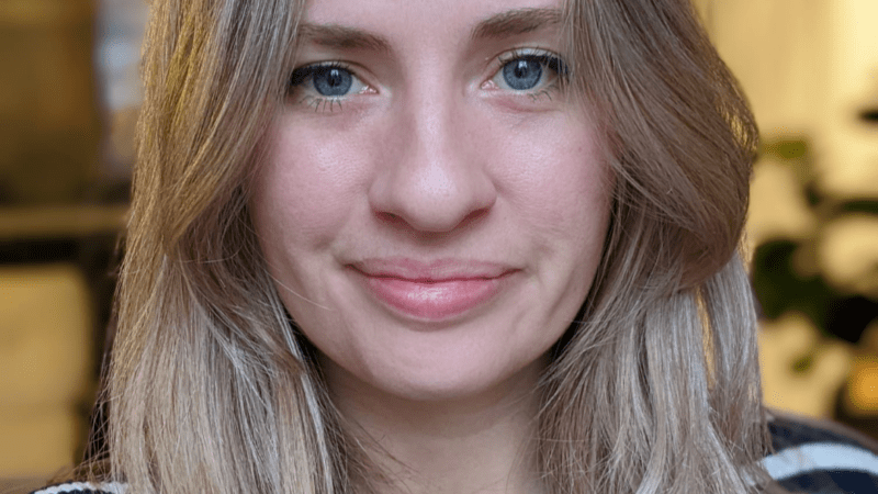 Portrait shot of woman looking at the camera
